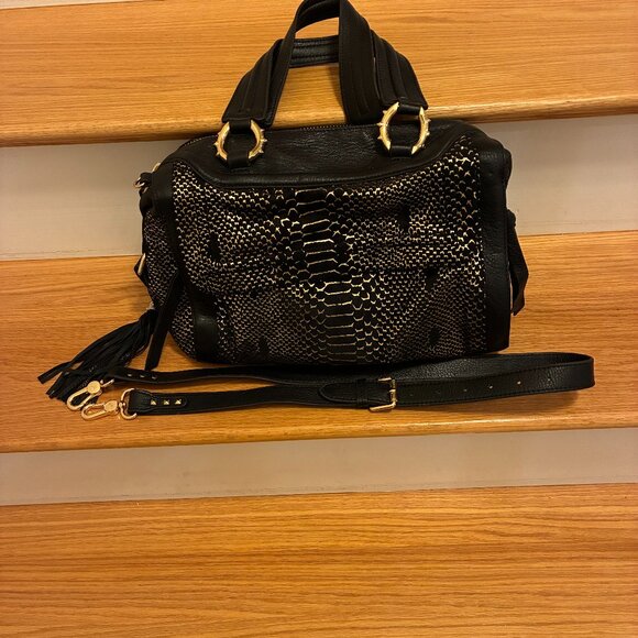Aimee Kestenberg Black and Gold Satchel/Crossbody Bag EXCELLENT CONDITON! - Picture 1 of 11